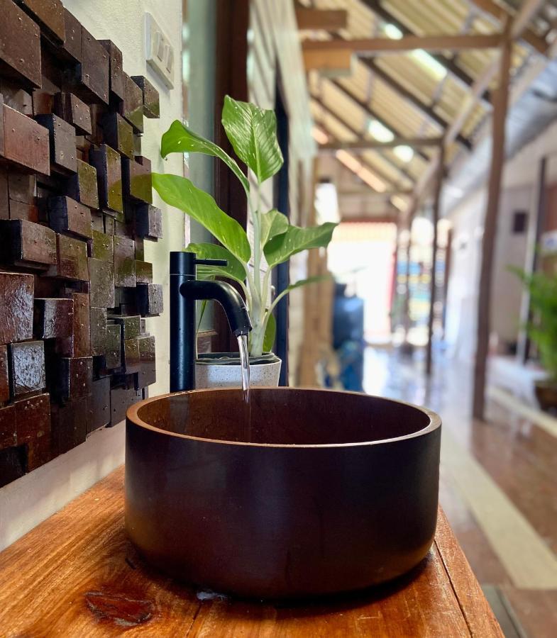 Boho Hostel Ko Lanta Esterno foto