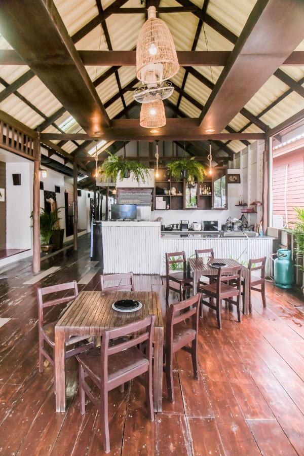 Boho Hostel Ko Lanta Esterno foto
